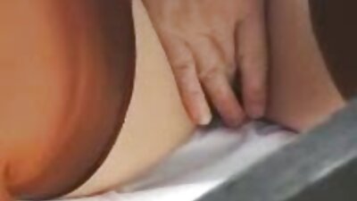 Jovem garota branca fode a buceta do namorado negro vídeo de pornô de homem transando com mulher batendo interracial
